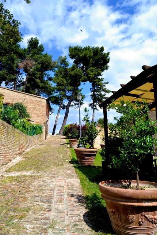 Mons Major Relais Villa Montemaggiore al Metauro Ngoại thất bức ảnh